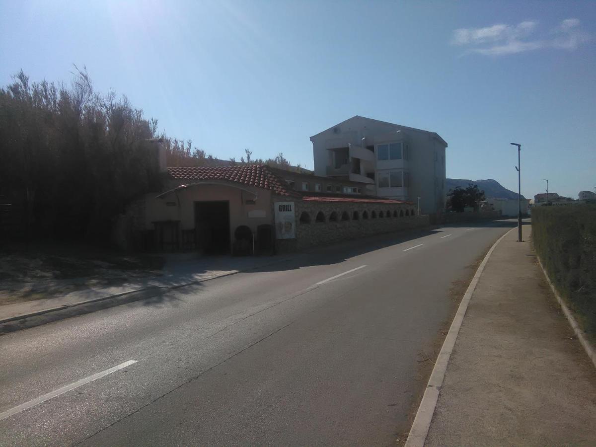 פג Apartmani Maja מראה חיצוני תמונה