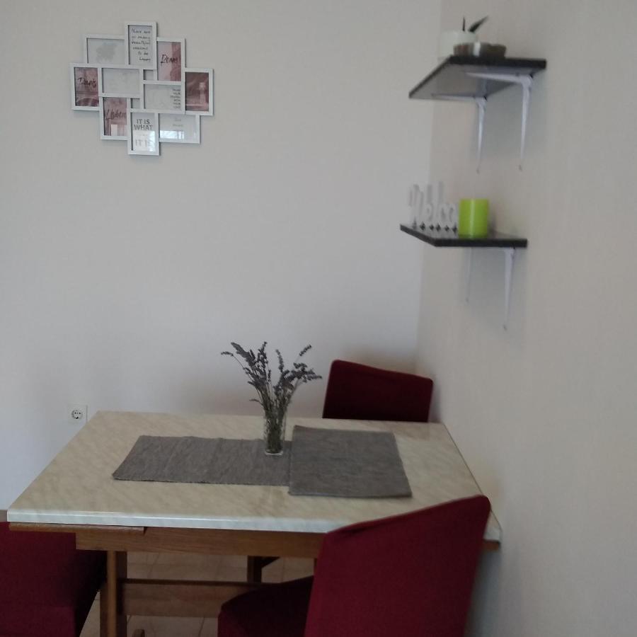 פג Apartmani Maja מראה חיצוני תמונה